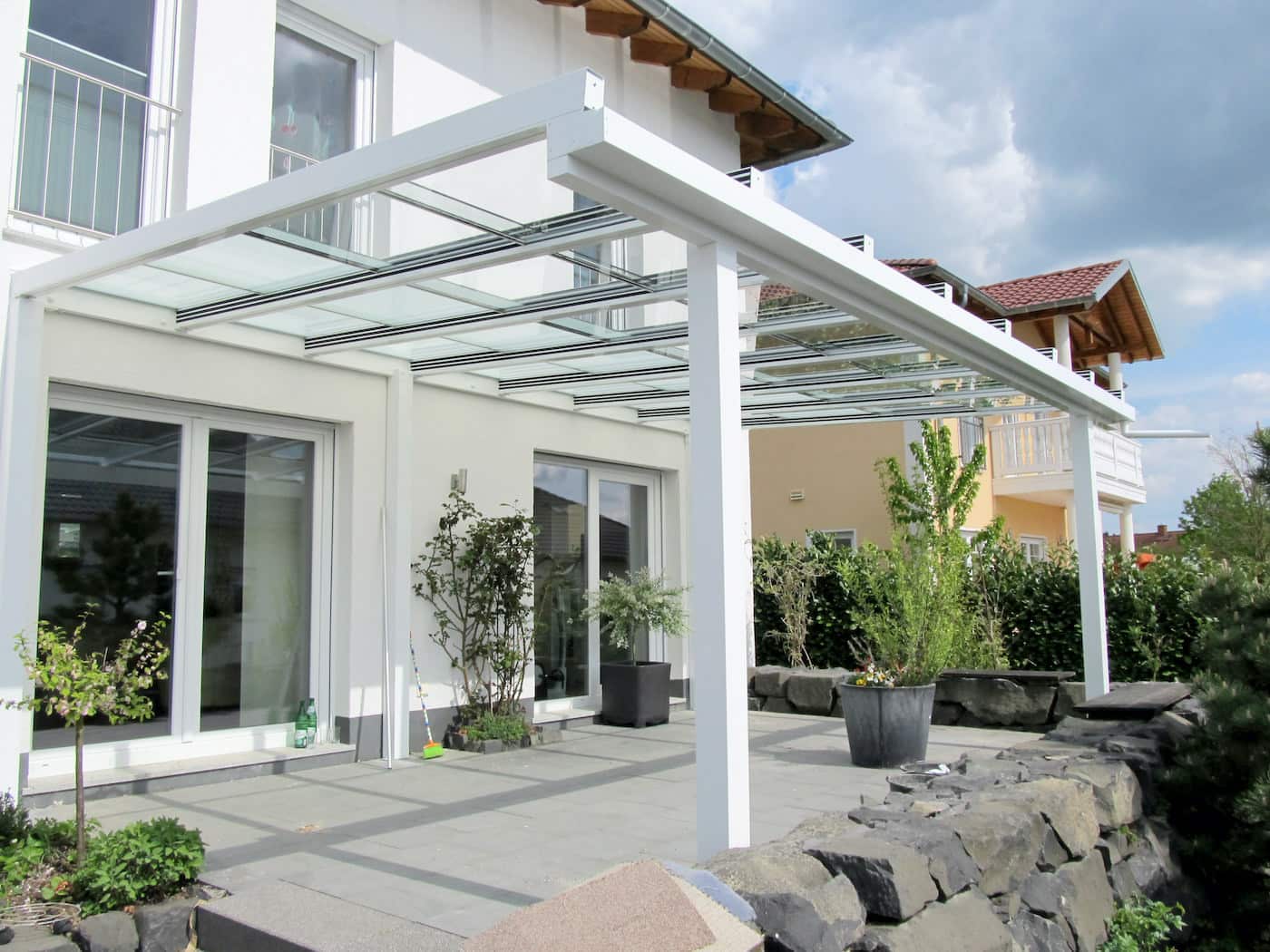 terrassenüberdachung montage